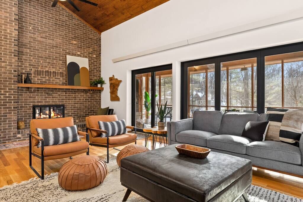 Photo of Livingroom in Newport