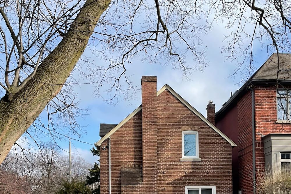 Photo of Outdoor in North York