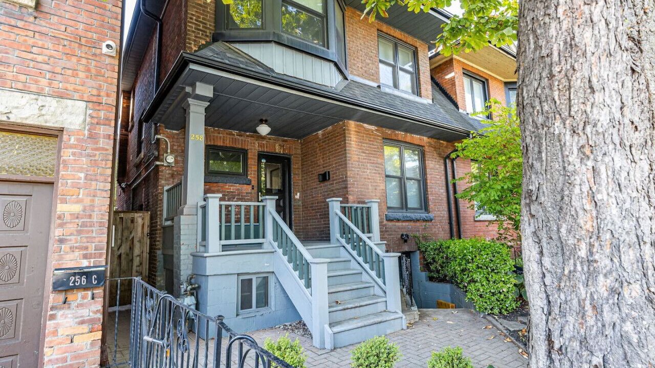 Photo of Outdoor in Trinity - Bellwoods