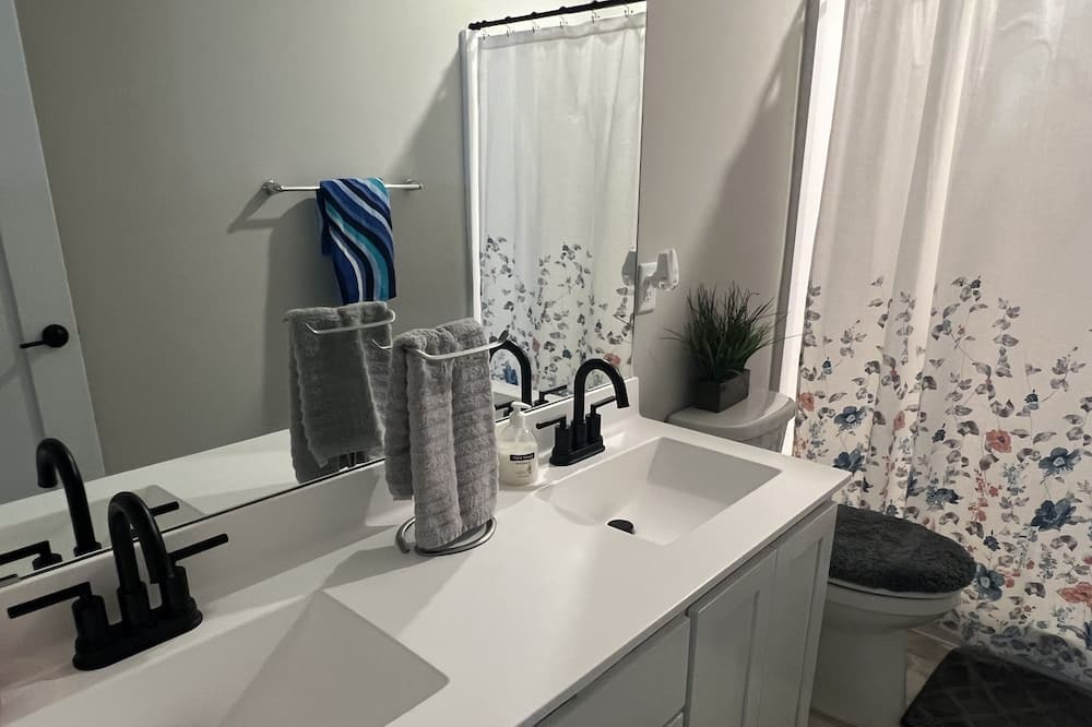 Photo of Bathroom in Isanti