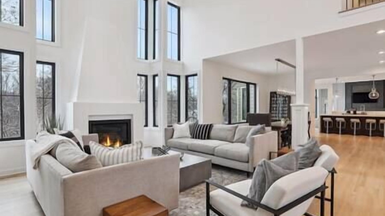 Photo of Livingroom in Minnetonka
