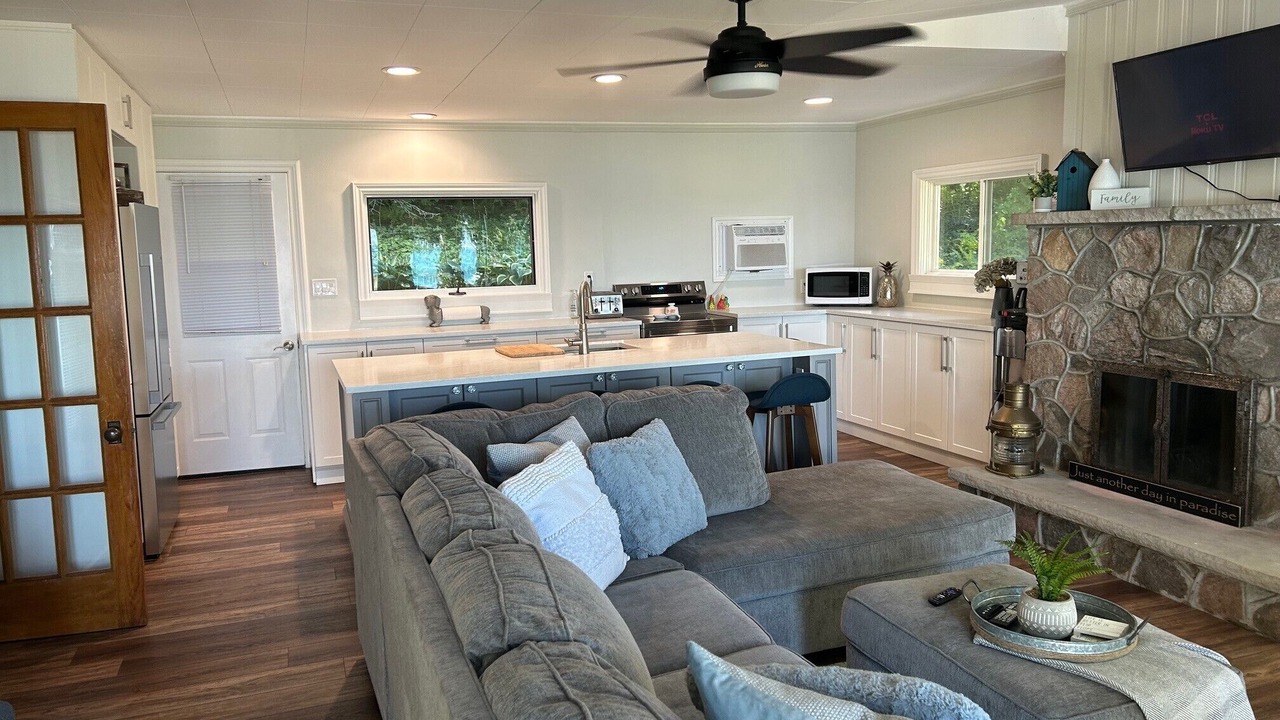 Photo of Livingroom in Ashfield-Colborne-Wawanosh