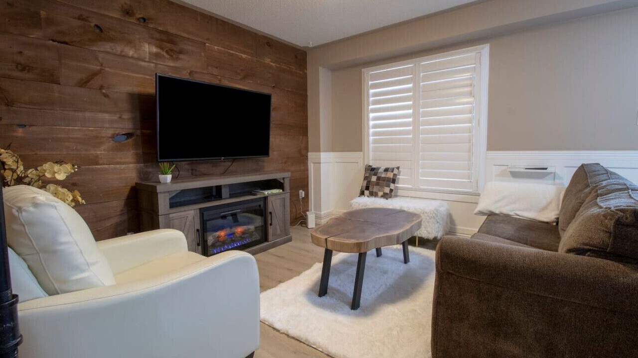 Photo of Livingroom in Midland