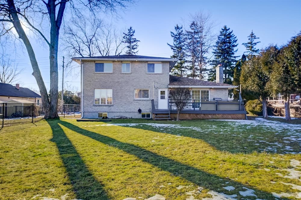Photo of Outdoor in Markham