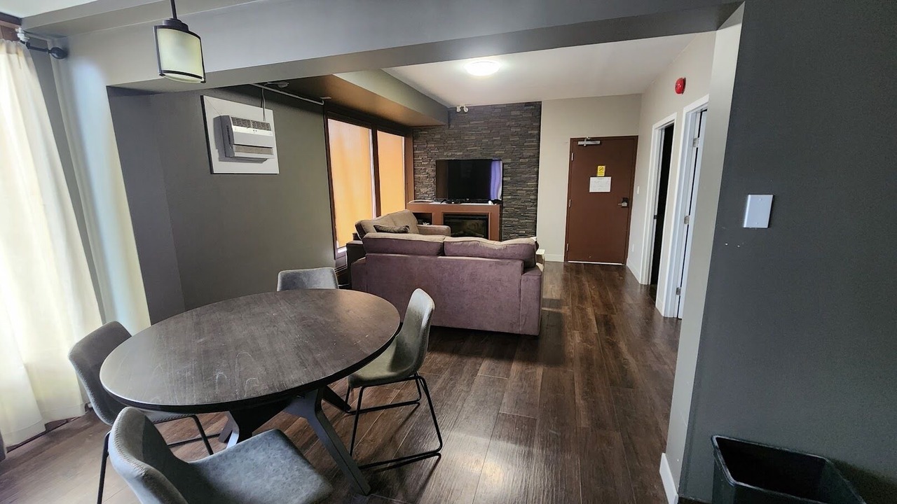 Photo of Livingroom in Kenora