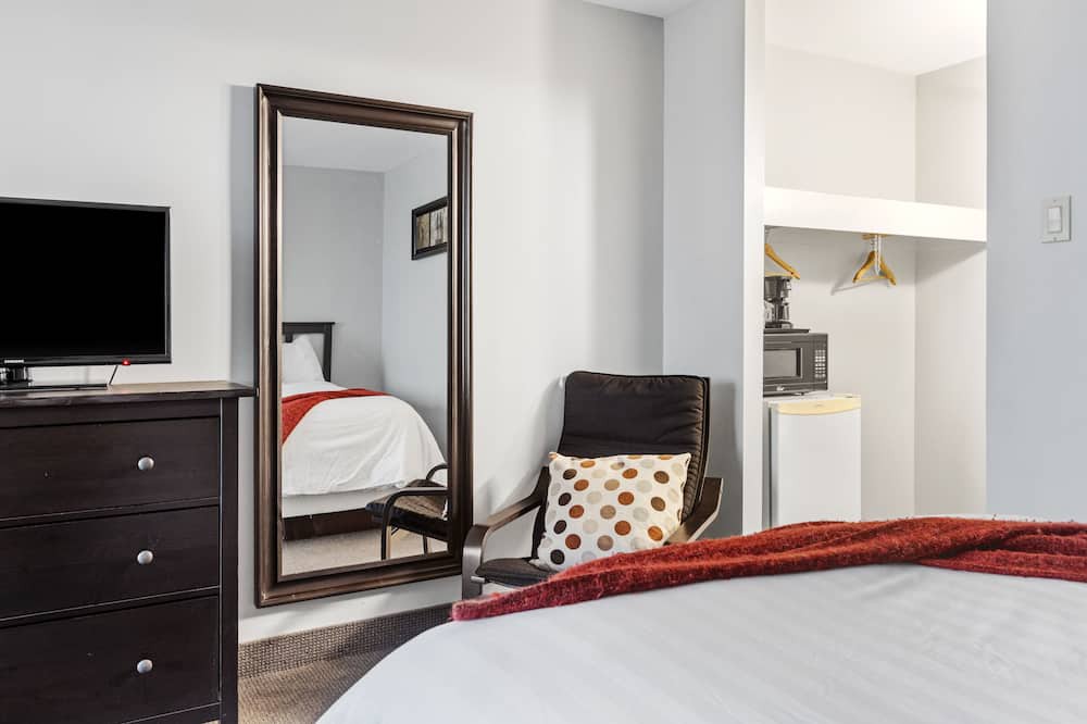 Photo of Bedroom in Casselman