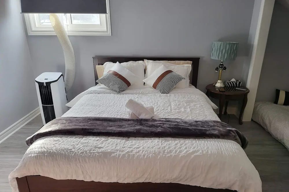 Photo of Bedroom in Lagoon City