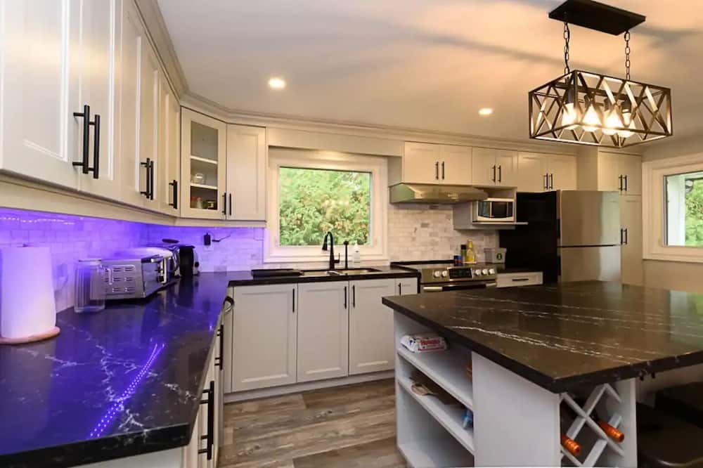 Photo of Kitchen in Lagoon City