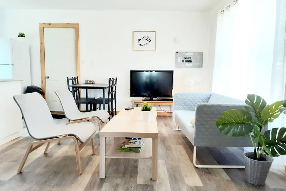 Photo of Livingroom in Milford