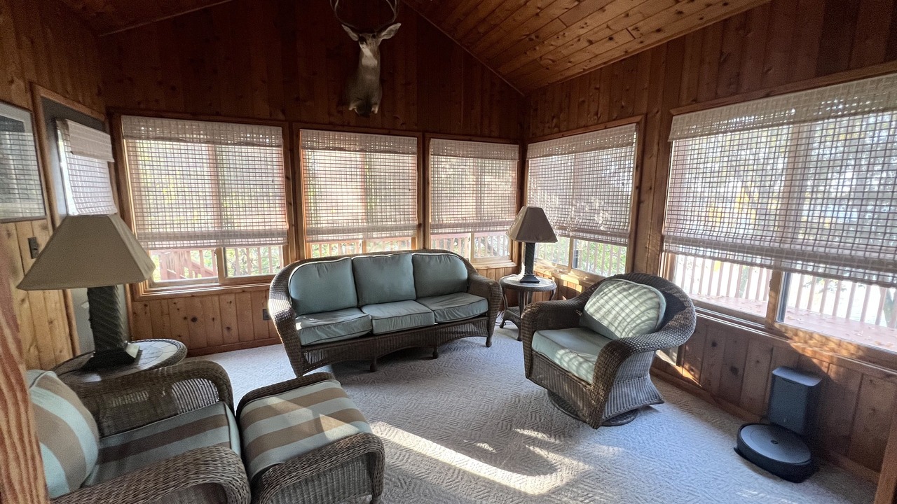 Photo of Livingroom in Richville