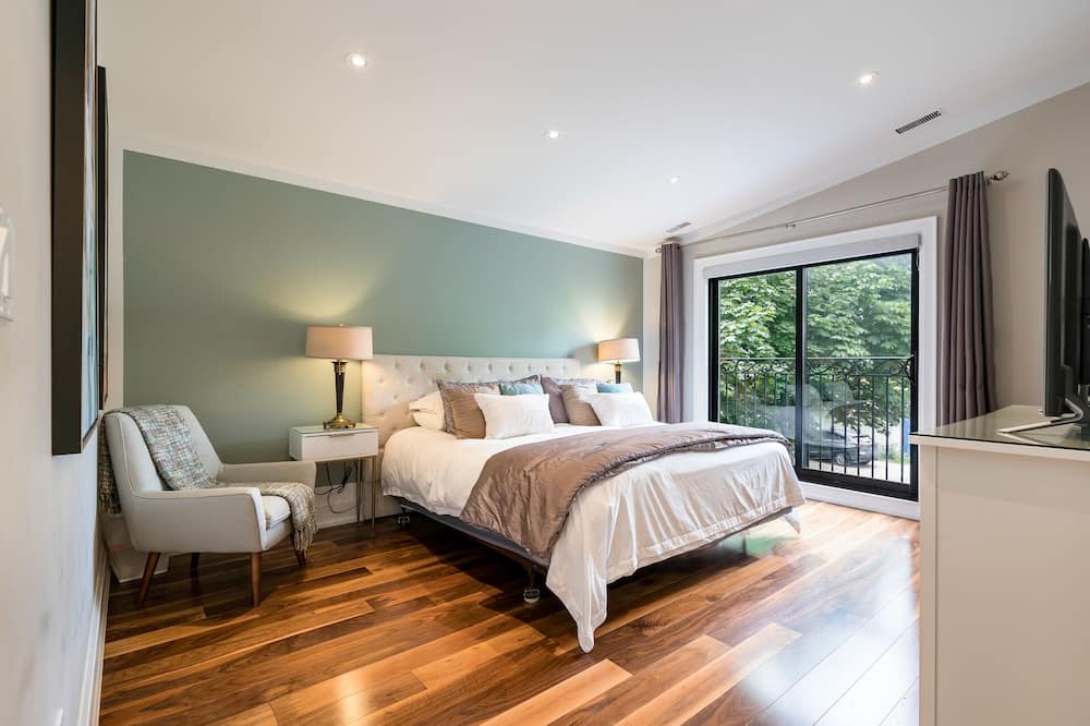 Photo of Bedroom in Yonge and Lawrence