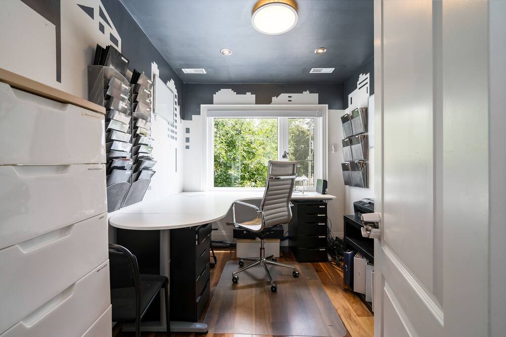 Photo of Bathroom in Yonge and Lawrence
