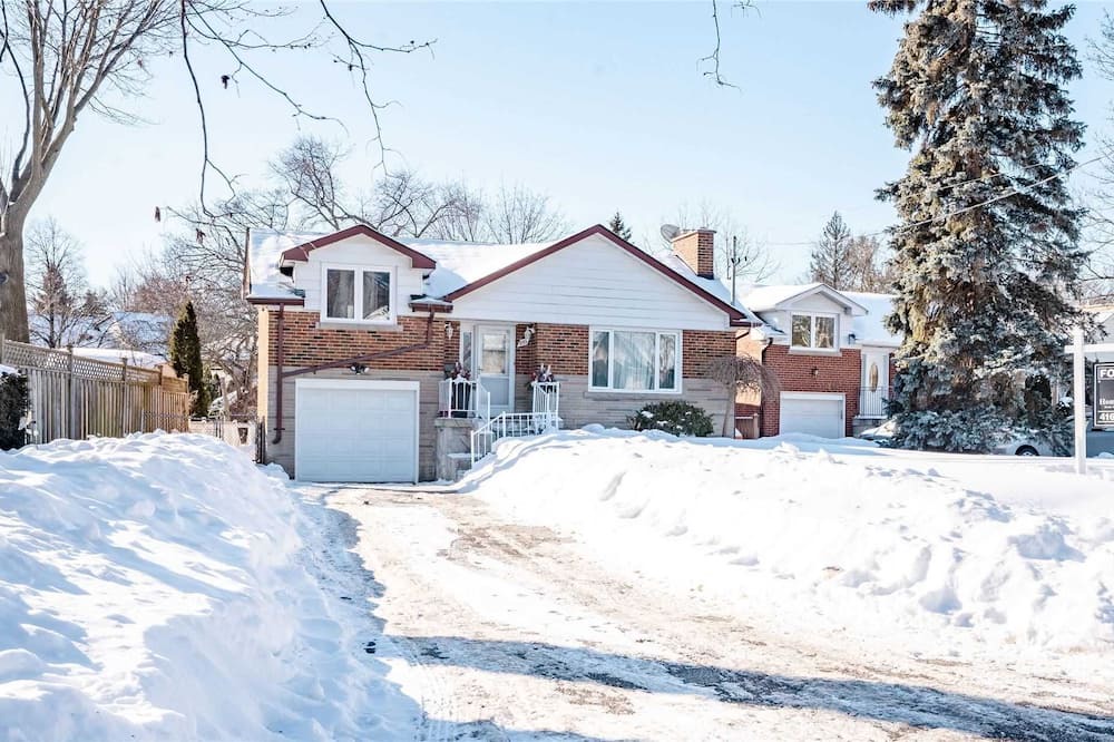 Photo of Outdoor in North York