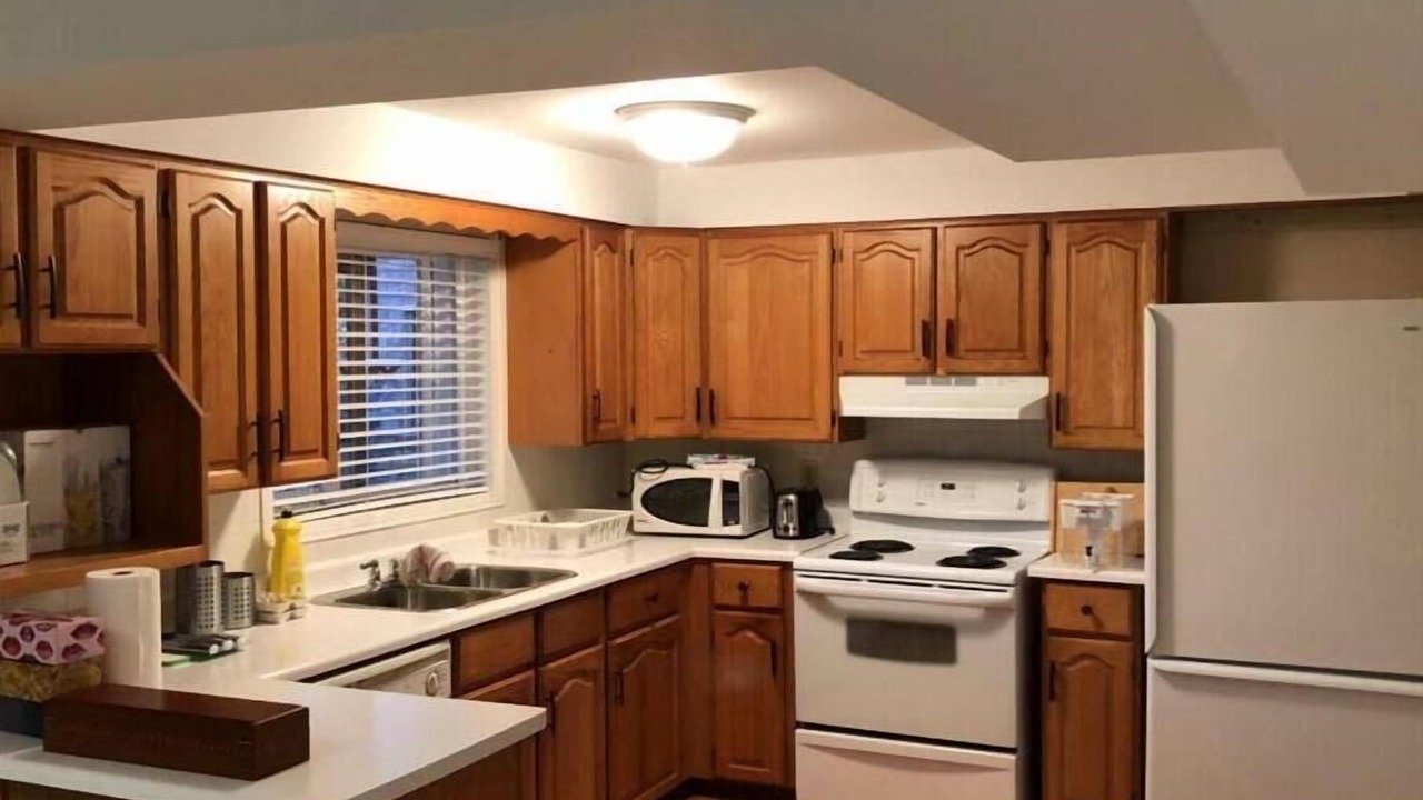 Photo of Kitchen in Central Erin Mills