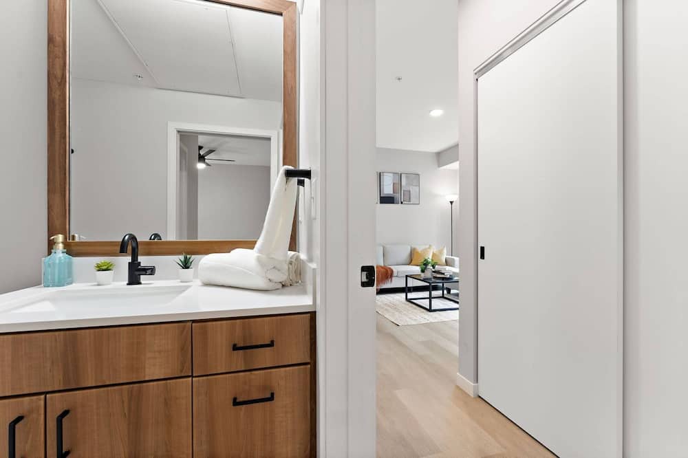 Photo of Bathroom in St. Anthony West