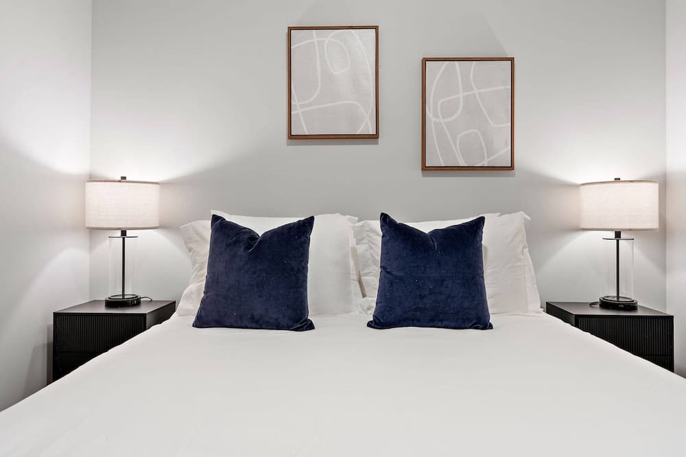 Photo of Bedroom in St. Anthony West