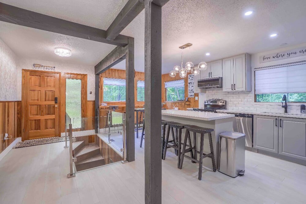 Photo of Kitchen in Coboconk