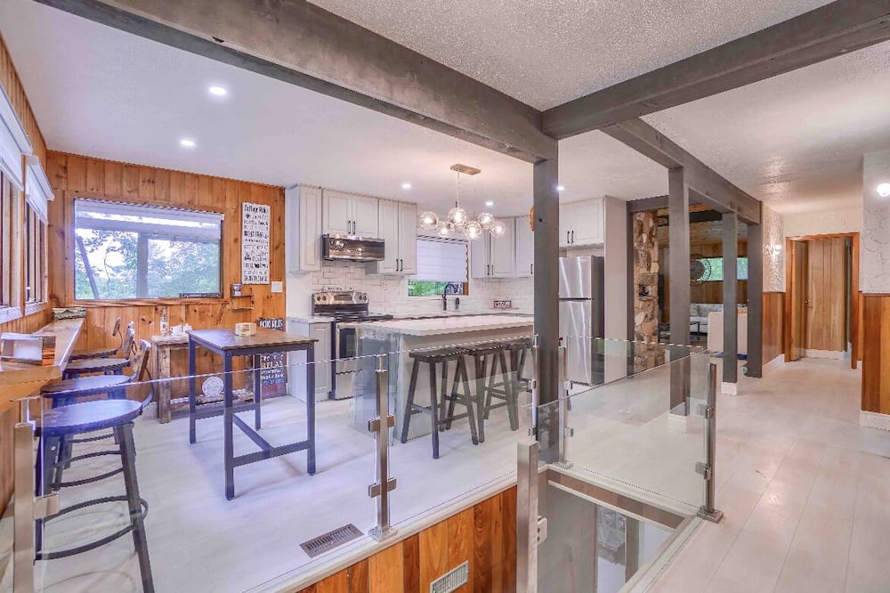 Photo of Kitchen in Coboconk