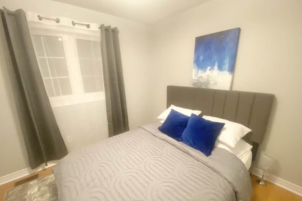 Photo of Bedroom in Brampton