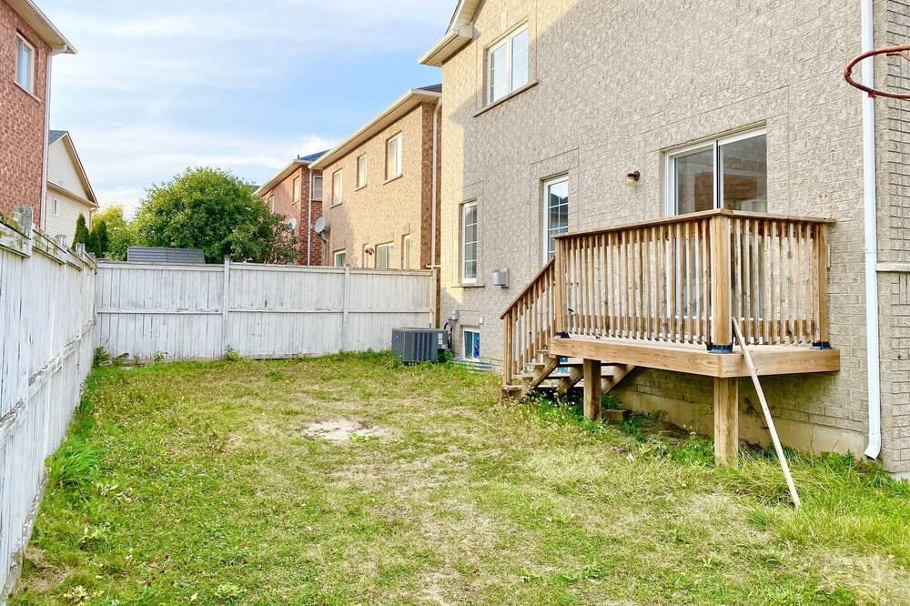 Photo of Outdoor in Brampton