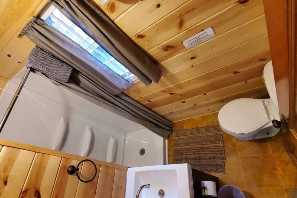 Photo of Bathroom in Ray