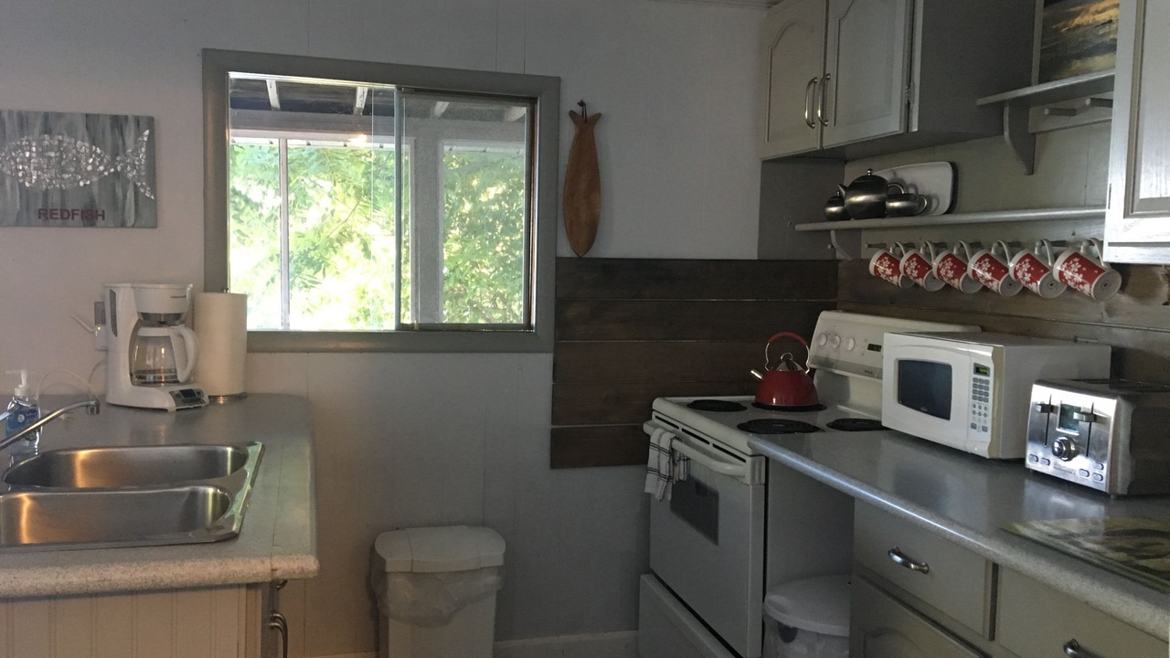 Photo of Kitchen in Leeds and the Thousand Islands