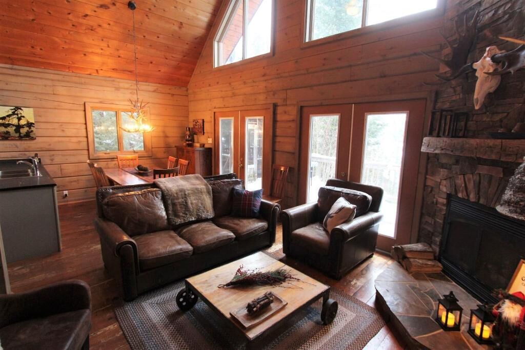 Photo of Livingroom in Dysart et al