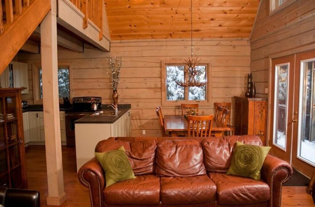 Photo of Livingroom in Dysart et al