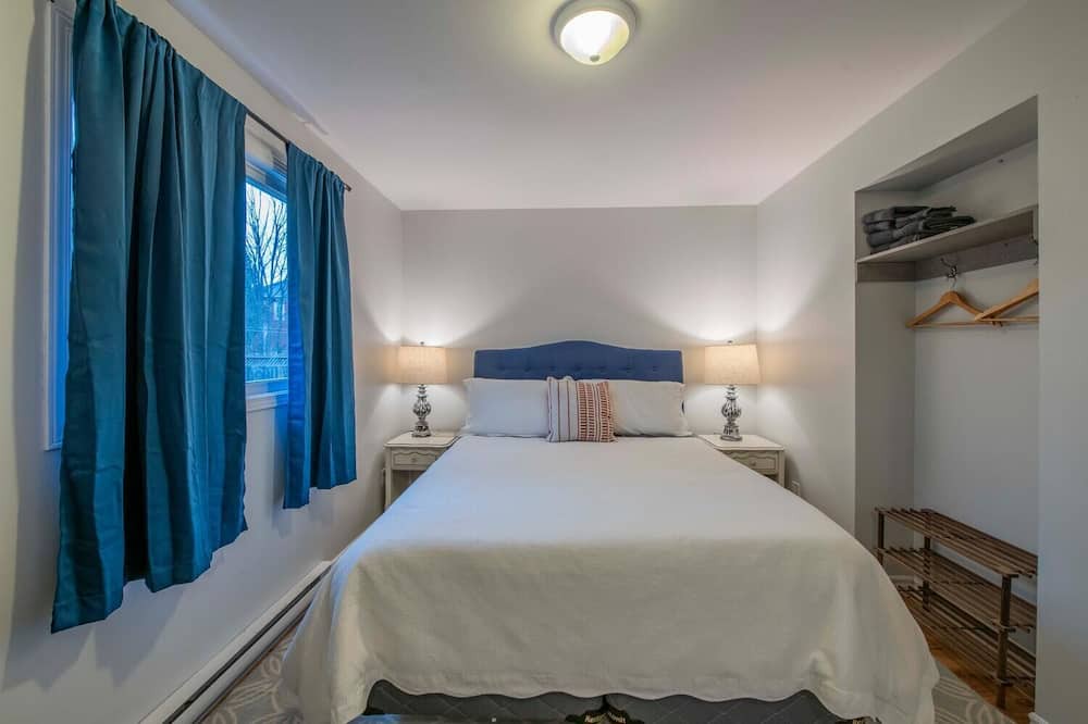 Photo of Bedroom in Smiths Falls