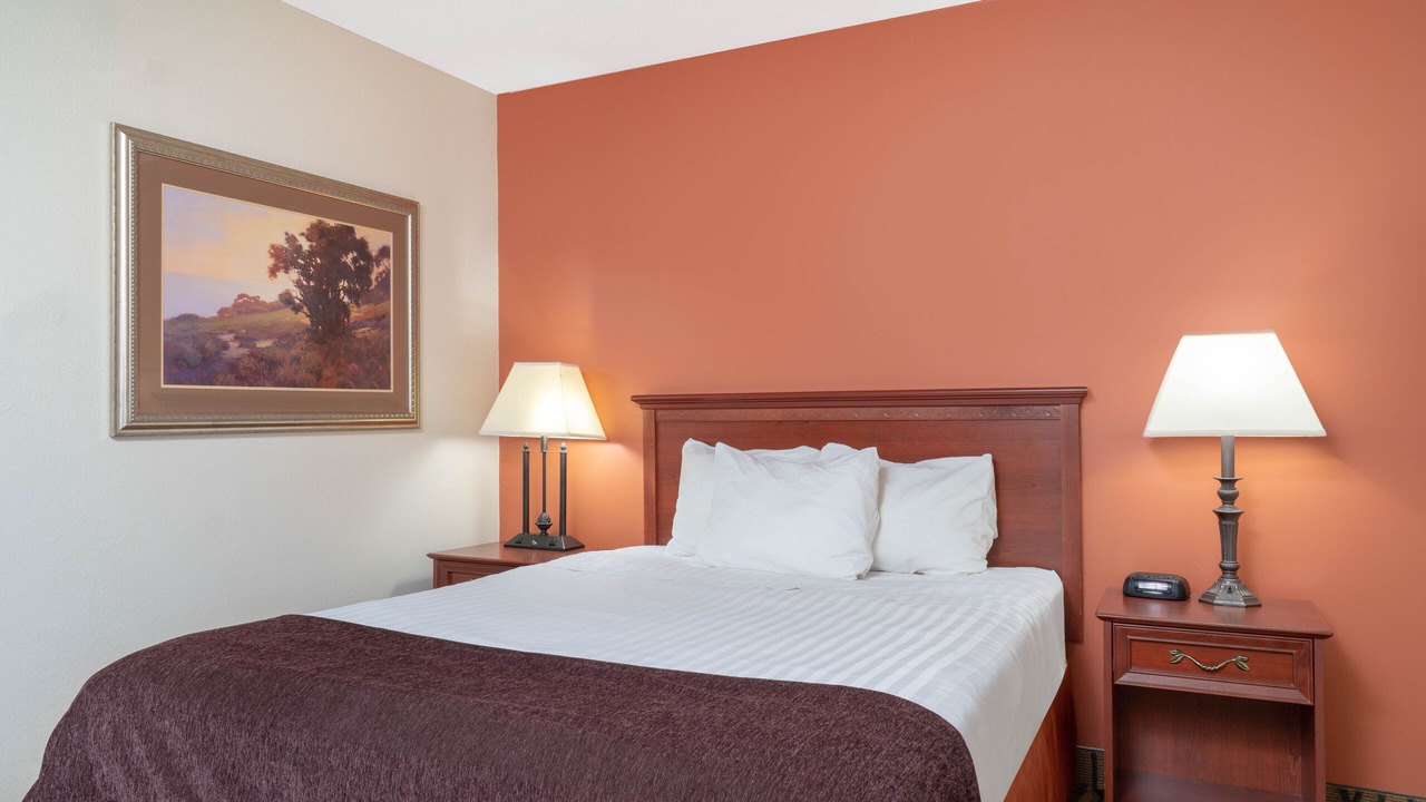 Photo of Bedroom in Rogers