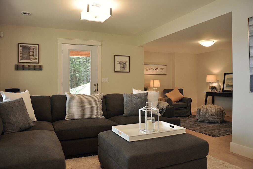 Photo of Livingroom in Trent Lakes