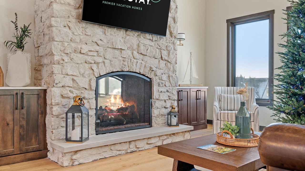 Photo of Livingroom in Center City