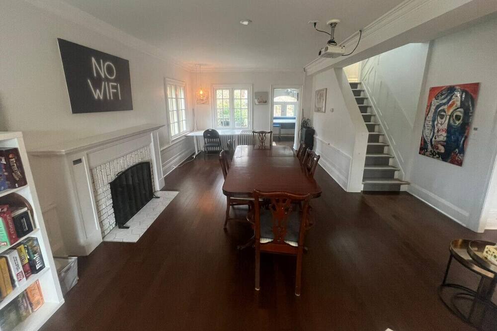 Photo of Others in Humewood-Cedarvale