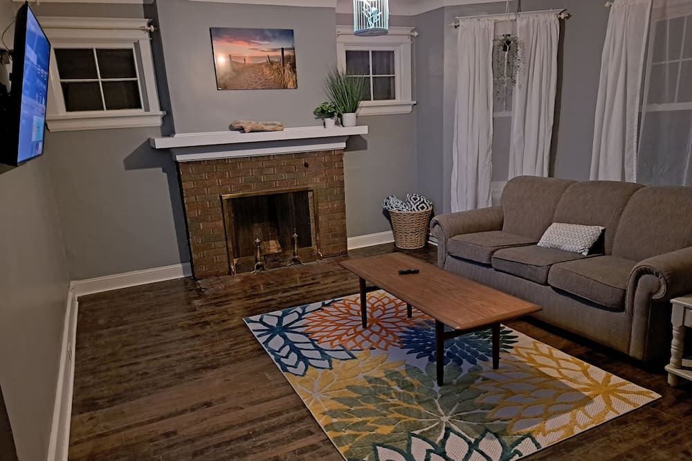 Photo of Livingroom in Endion