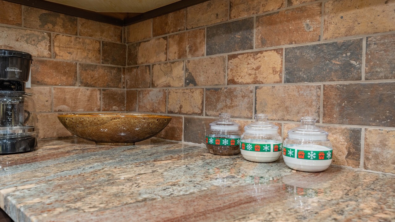Photo of Kitchen in Quinte West
