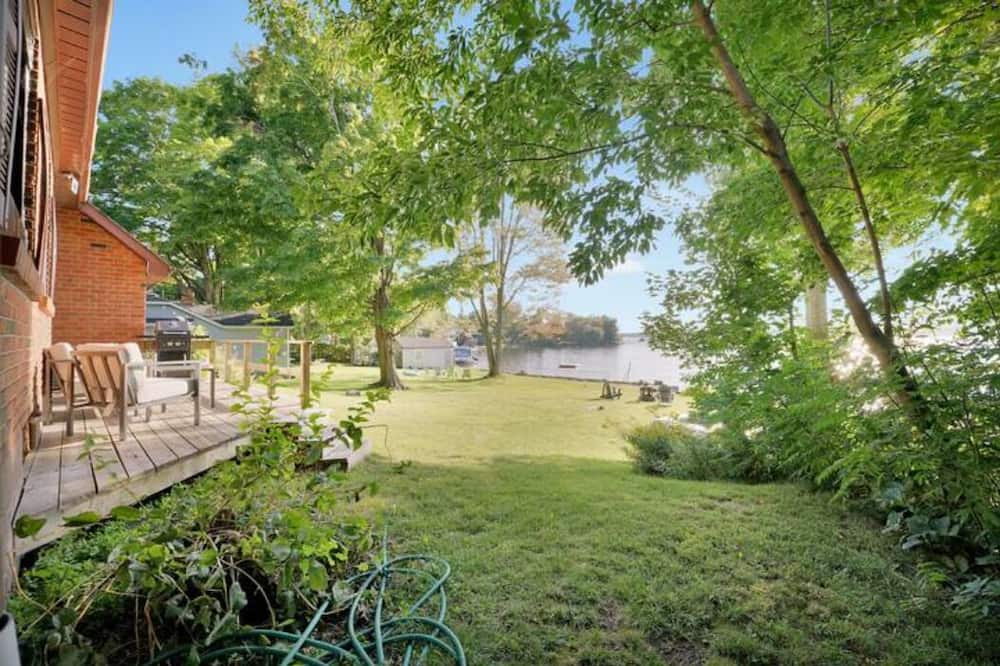 Photo of Outdoor in North Kawartha