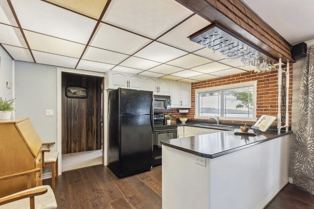Photo of Kitchen in Centre Hastings