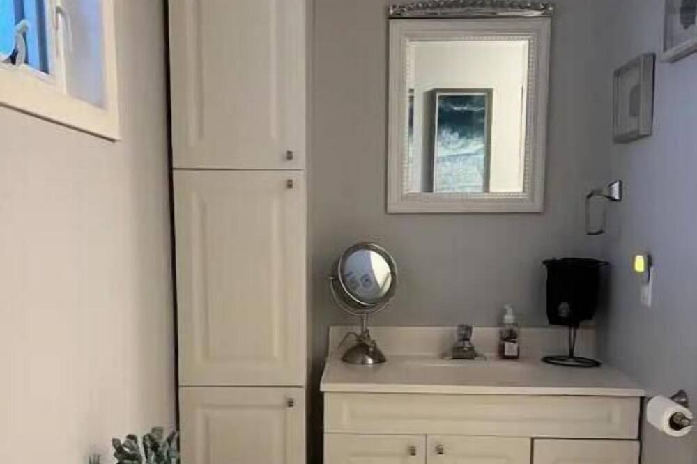 Photo of Bathroom in Terrace Bay