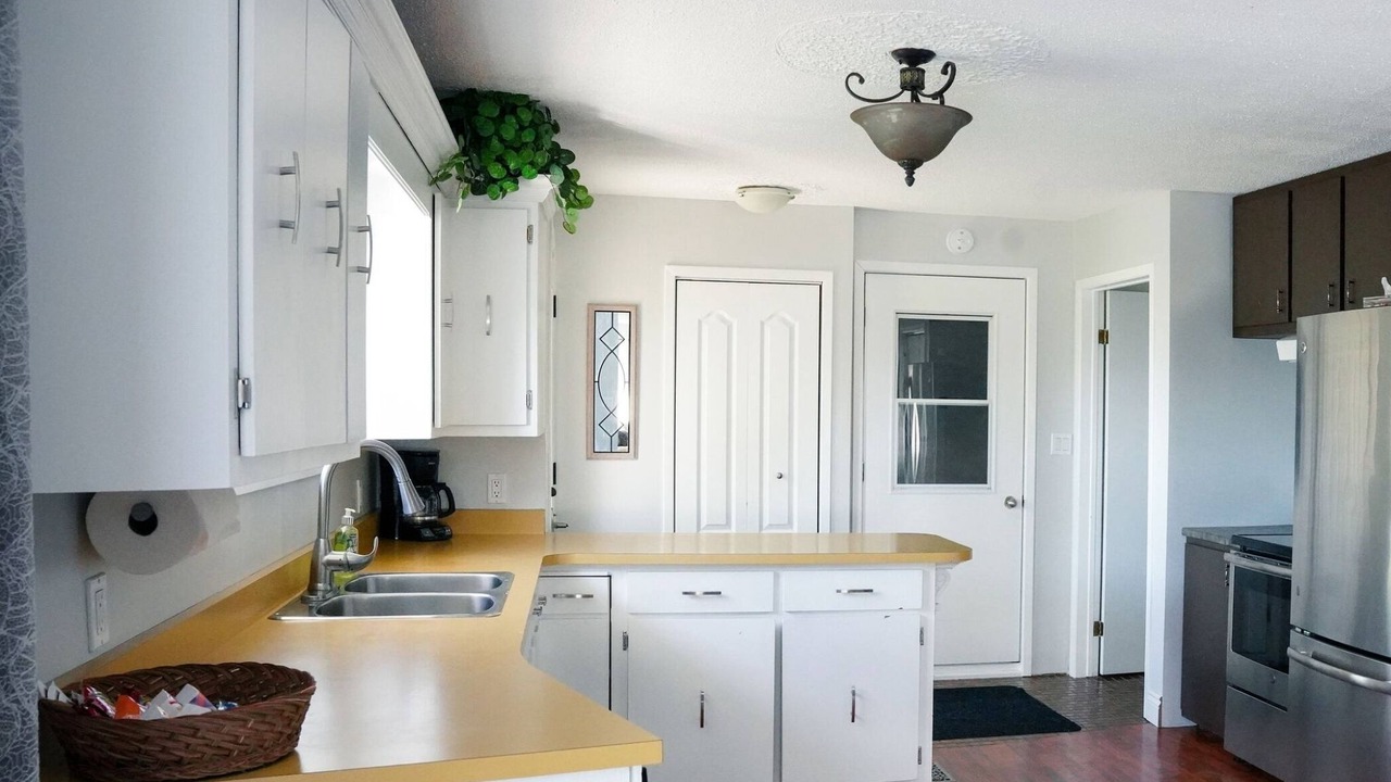 Photo of Kitchen in Cochrane