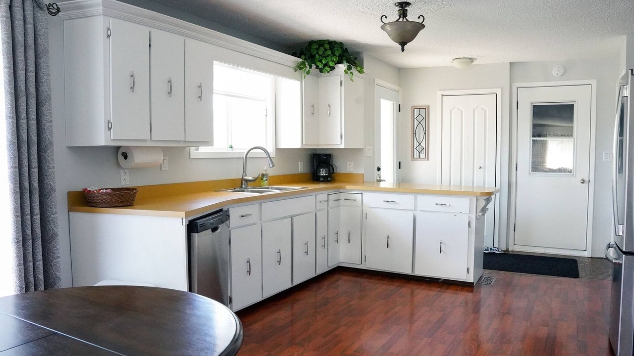 Photo of Kitchen in Cochrane
