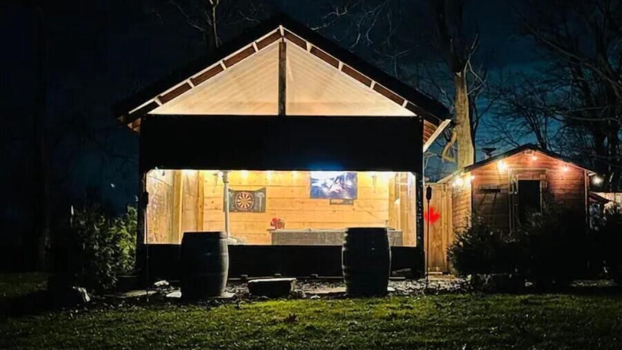 Photo of Outdoor in Lakeshore