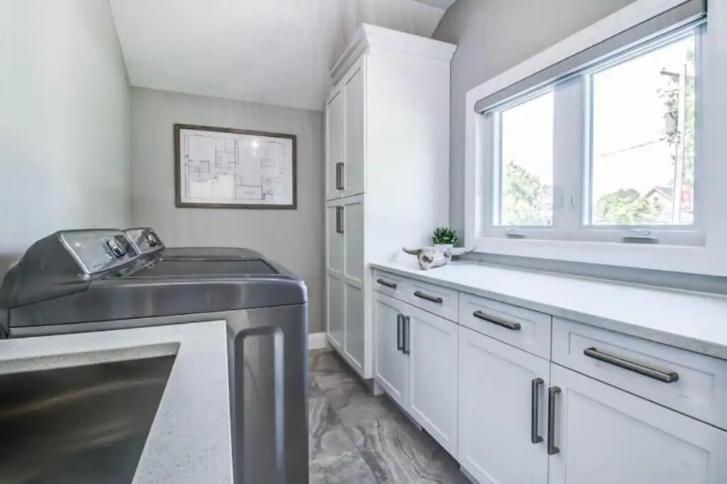 Photo of Kitchen in Lakeshore