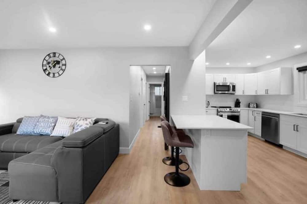 Photo of Livingroom in Peterborough