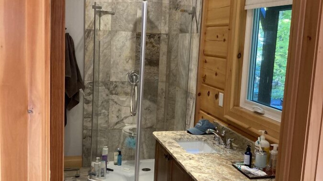 Photo of Bathroom in North Kawartha