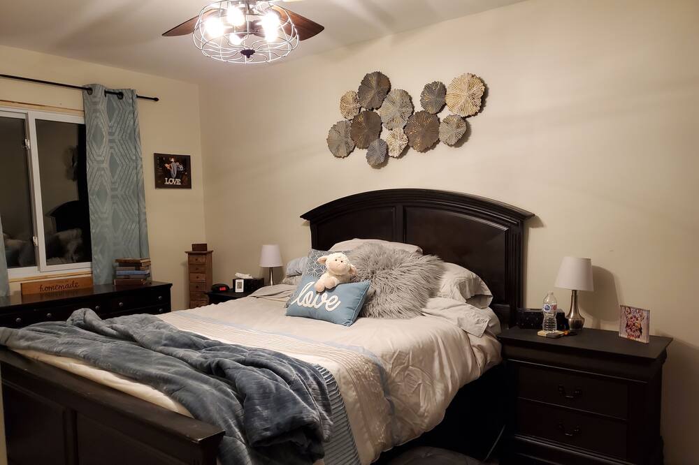 Photo of Bedroom in Havelock-Belmont-Methuen
