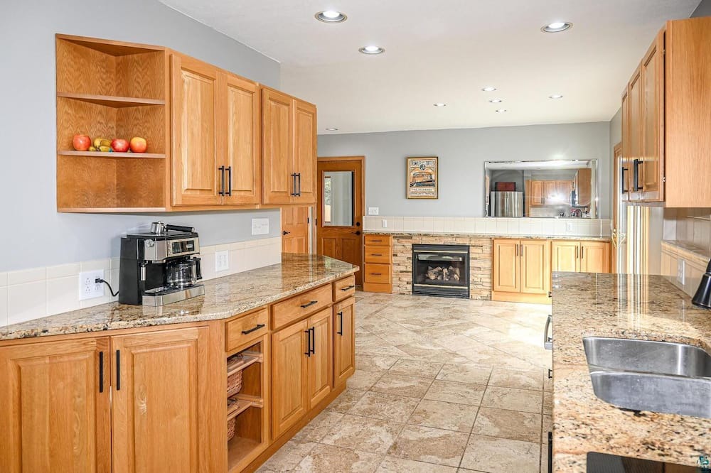 Photo of Kitchen in Two Harbors