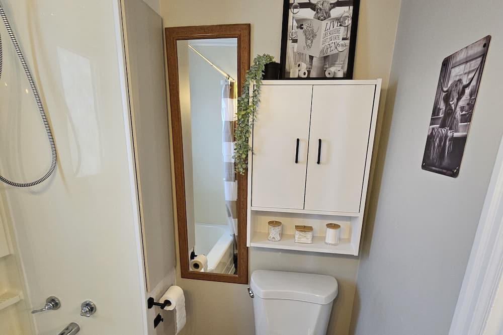 Photo of Bathroom in Kapuskasing