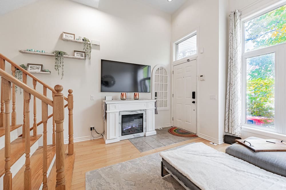 Photo of Livingroom in Old Town