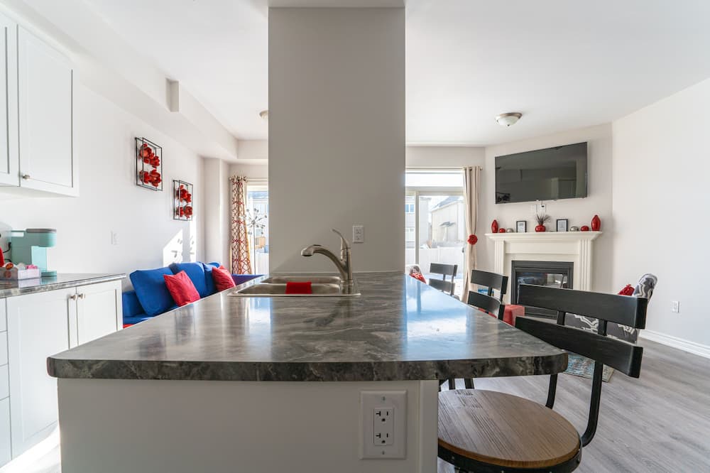 Photo of Kitchen in Orillia