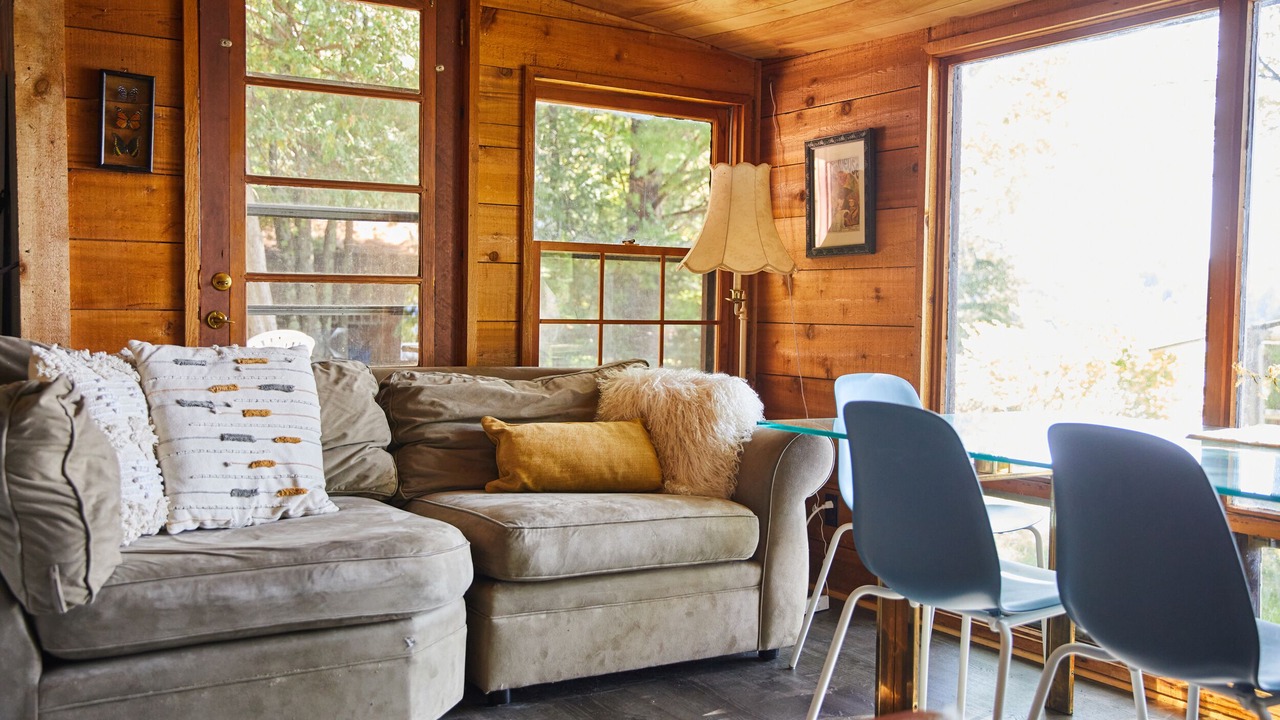 Photo of Livingroom in Havelock-Belmont-Methuen